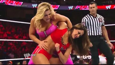 Top 10 Hot WWE Divas Top 10 Woman Wrestlers - YouTube