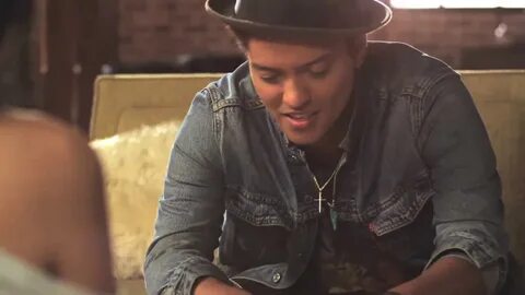 Bruno-Mars Just The Way You Are-720p NimitMak SilverRG torre