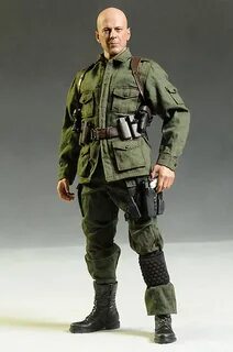 Review and photos of G.I. Joe Colton action figure by Hot To