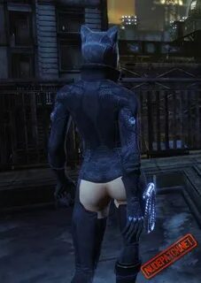 Batman: Arkham City Catwoman Skimpy Outfit Nude patch