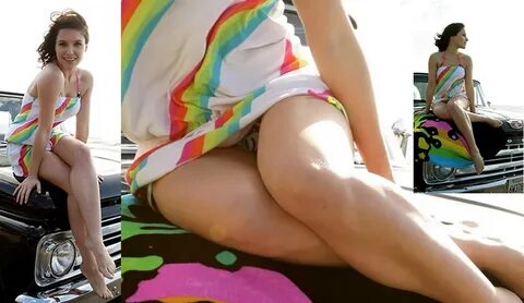 Sophia Bush Upskirt - Sexy Poses on the Car UpskirtSTARS