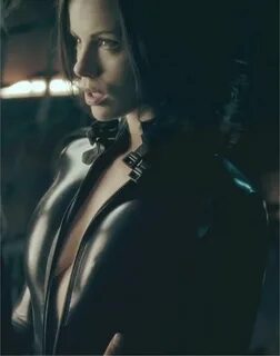 Kate Beckinsale, underworld - FB Spin Underworld kate beckin