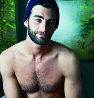 Chris Salvatore New Nude And Sexy Photos - Gay-Male-Celebs.c