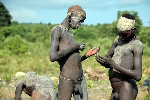 Африканское племя с голыми пиздами (61 фото) - порно и эроти