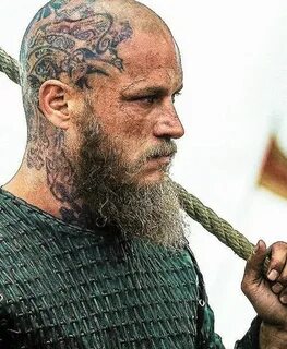 Скандинавские татуировки для мужчин: значение и эскизы, тату