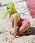 Nicki Minaj in Bikini on Set of Music Video in Hawaii, 03.14