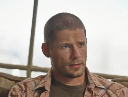 Pictures of Matt Lauria