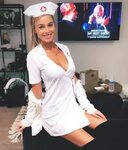 Reddit sexy nurse ✔ Meet the 'world's sexiest nurse' who has