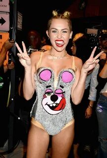 5 looks de Miley Cyrus que podrás recrear en Halloween Fotog