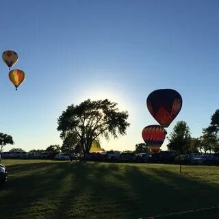 Huff and Puff Balloon Rally - Посетителей: 75