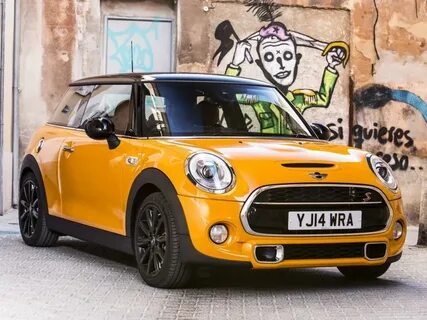 Mini Cooper S 2014 года выпуска для рынка Великобритании и И