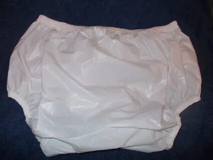 Файл:Plastic Pants suitable for nocturnal enuresis in larger