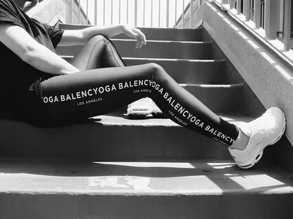 Знакомьтесь: Balencyoga - новый бренд-пародия BURO.