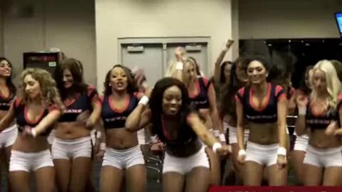 Houston Texans Cheerleaders -- Sexiest Locker Room Celebration EVER (VIDEO)...