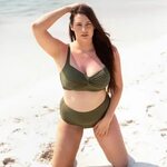 Swimwear that fits your Curves (@artesands) — Instagram