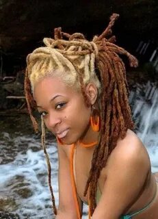 Pin van Hair Braiding 16 Hour Course / op Loc it or leave it