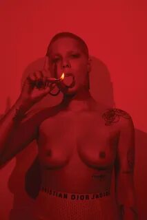 Halsey Nude And Sexy - Celebs News