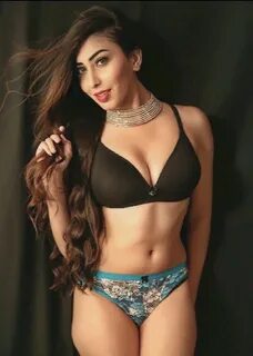 Ruma Sharma Bikinis, Sexy celebrities, Indian bikini