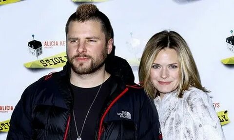 James Roday And Maggie Lawson Break Up, Dating, Acting Caree