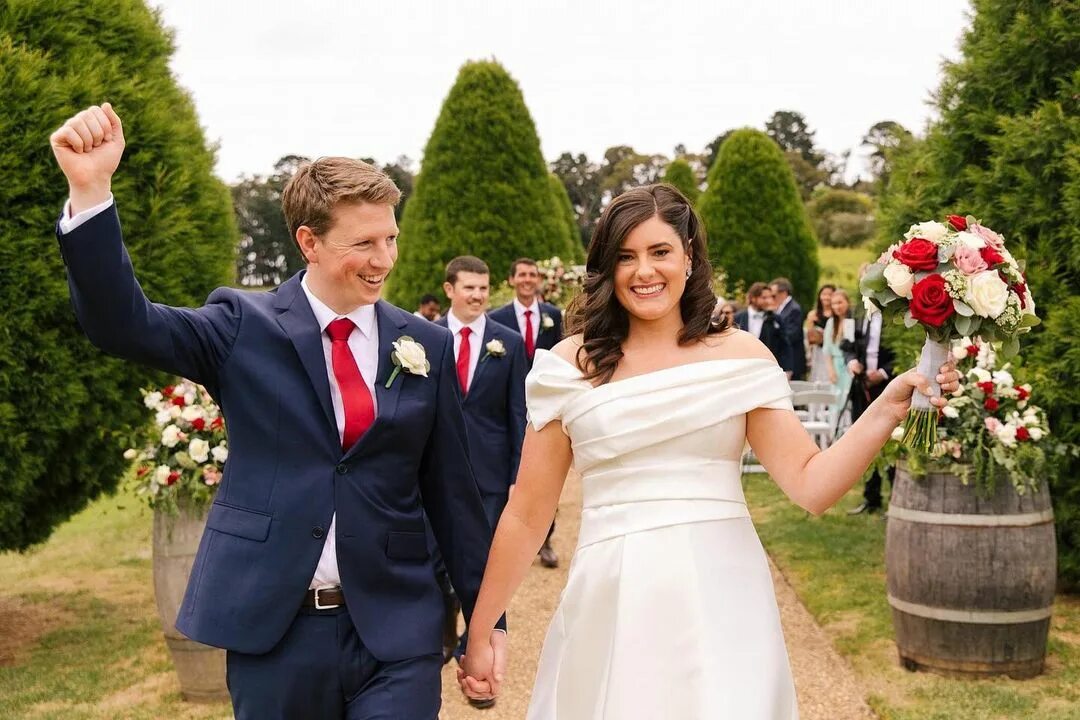Marriage Celebrant Melbourne on Instagram: "Steph and Alex #justmarrie...