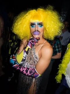 Drag queen cock