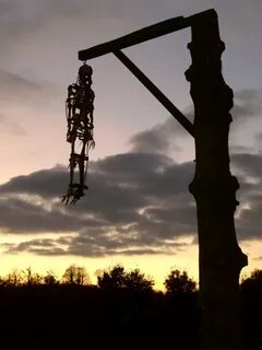 Category:Gibbet cages - Wikimedia Commons