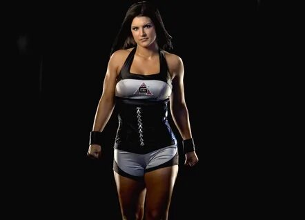 49 hot photos of Gina Carano in a bikini show off her amazin