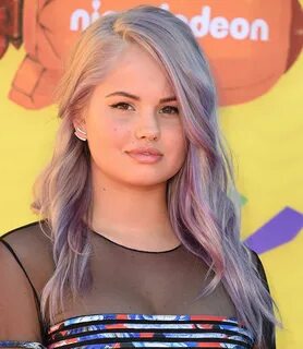 Debby Ryan's perfect grey with purple strands hair color. Lo