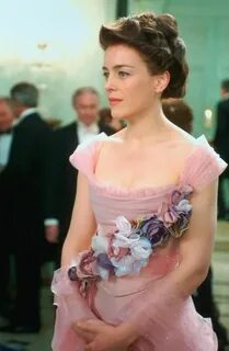 tiny-librarian: Olivia Williams as Mary Darling in 2003’s "P