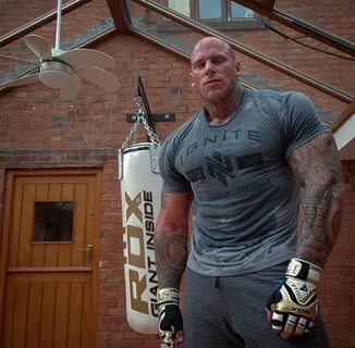 Martyn Ford Daughter / Ceisio bod yn neis ac o gymorth #jour