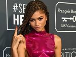 Zendaya Posted a Photo of Her New Hairstyle and the Internet