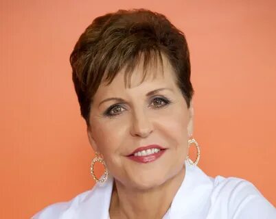 Joyce Meyer Lip Augmentation Plastic Surgery Before and Afte