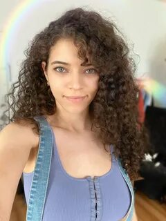 Brittany Venti ♡ ⋆`⊹ on Twitter: I may be straight but my hair isn