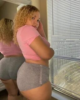 Lightskin BBW - 6 Pics xHamster