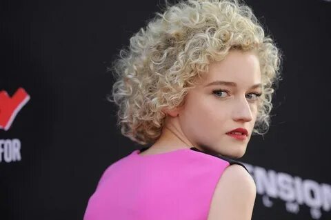 forums.thefashionspot.com f50 julia-garner-245295.html Hairc