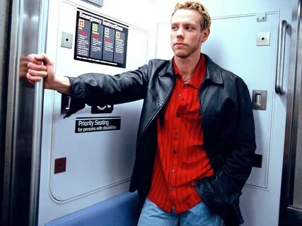 Pictures of Adam Pascal - Pictures Of Celebrities