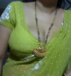 Pin by Beautiful Indian Girls on Sexy Aunties Indian blouse,