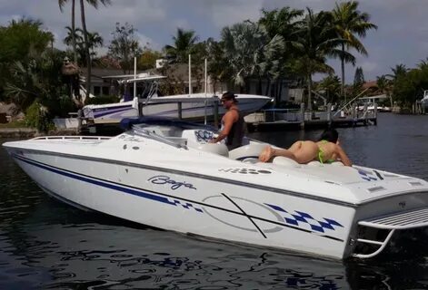 Baja 25 Outlaw 2002 for sale for $21,999 - Boats-from-USA.co