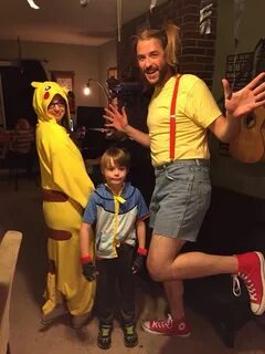 Homemade family costume. Pokemon. Ash. Pikachu. Misty. Kids.