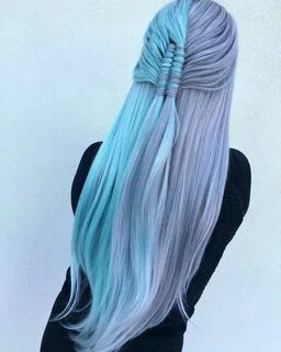 Lavender + Turquoise sitting in a tree ... 😆 ... by @antestr