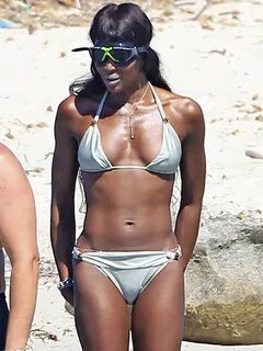 Naomi Campbell Bikini in Ibiza -05 GotCeleb