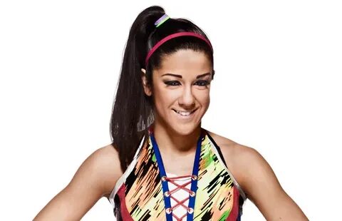 Bayley Learns a New Skill at "Loud" Festival, Cesaro Joins T