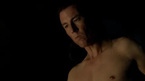 ausCAPS: Sam Heughan and Tobias Menzies nude in Outlander 1-