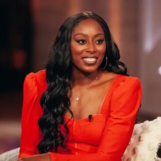 Nneka Ogwumike (@nnekaogwumike) Twitter