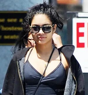 Vanessa Hudgens Nipple Poke Pictures Are Damn Glad to Meet Y