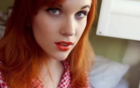 Portrait of a red haired girl Укладка длинных волос, Светлое