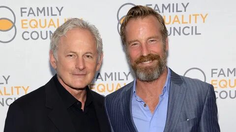 Victor Garber Marries Rainer Andreesen After 16 Years Togeth