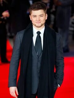 Taron Egerton ♡ Taron egerton, Kingsman, Taron egerton kings