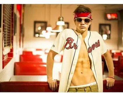 Taylor Caniff ❤ ️❤ ️❤ ️❤ Taylor caniff shirtless, Taylor caniff