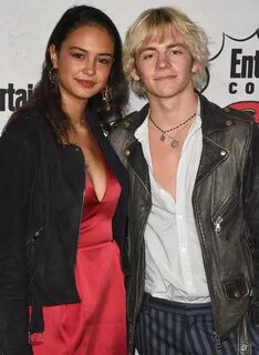 J-14 Magazine on Twitter: "HOLD UP: did Ross Lynch and Court